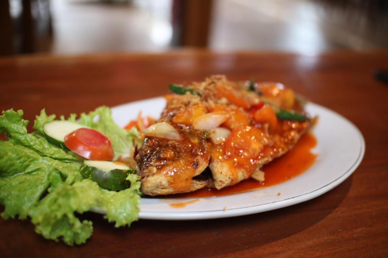 Air Manis Hillside Villa Cafe & Resto Padang  Zewnętrze zdjęcie