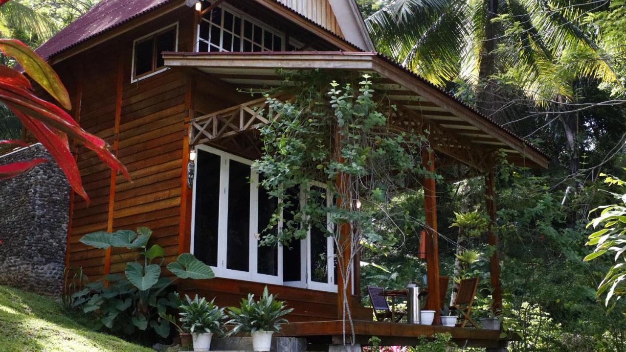 Air Manis Hillside Villa Cafe & Resto Padang  Zewnętrze zdjęcie